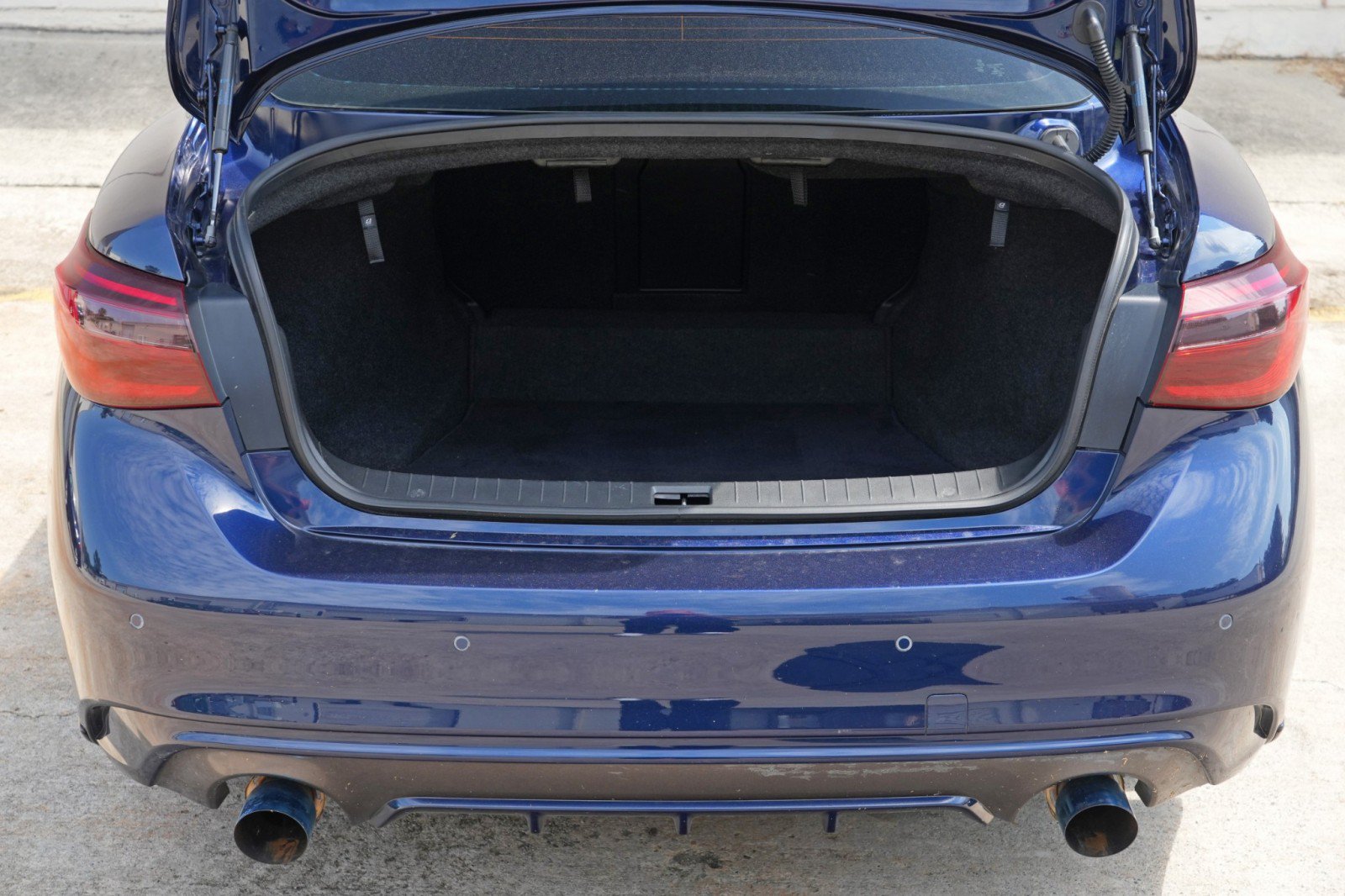 Used 2021 INFINITI Q50 Sensory w/ Cargo Package RWD image 9