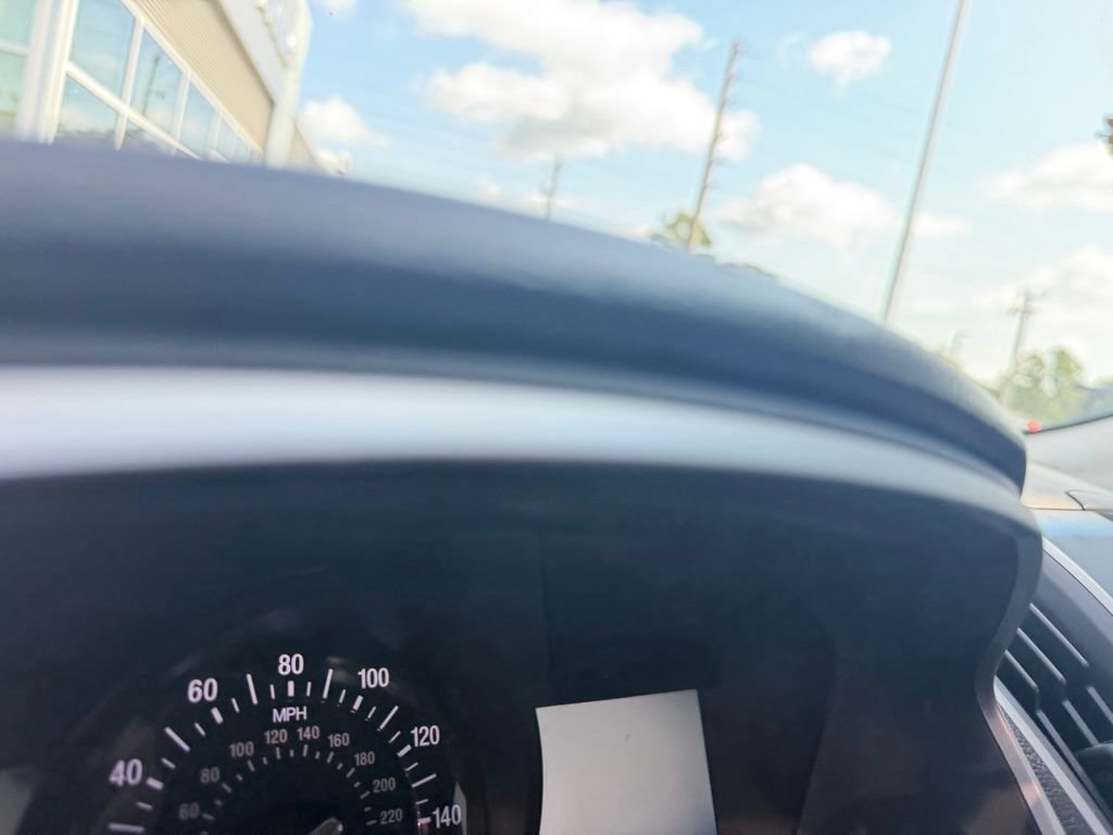 Used 2018 Ford Edge SEL w/ Equipment Group 201A FWD image 21