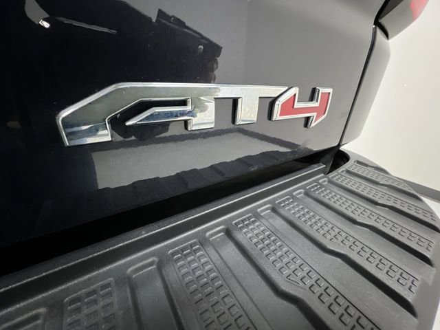 Certified 2025 GMC Sierra 1500 AT4 w/ AT4 Premium Package AWD/4WD image 33