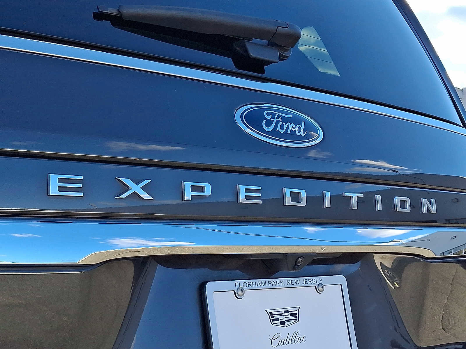 Used 2023 Ford Expedition Max Limited image 32