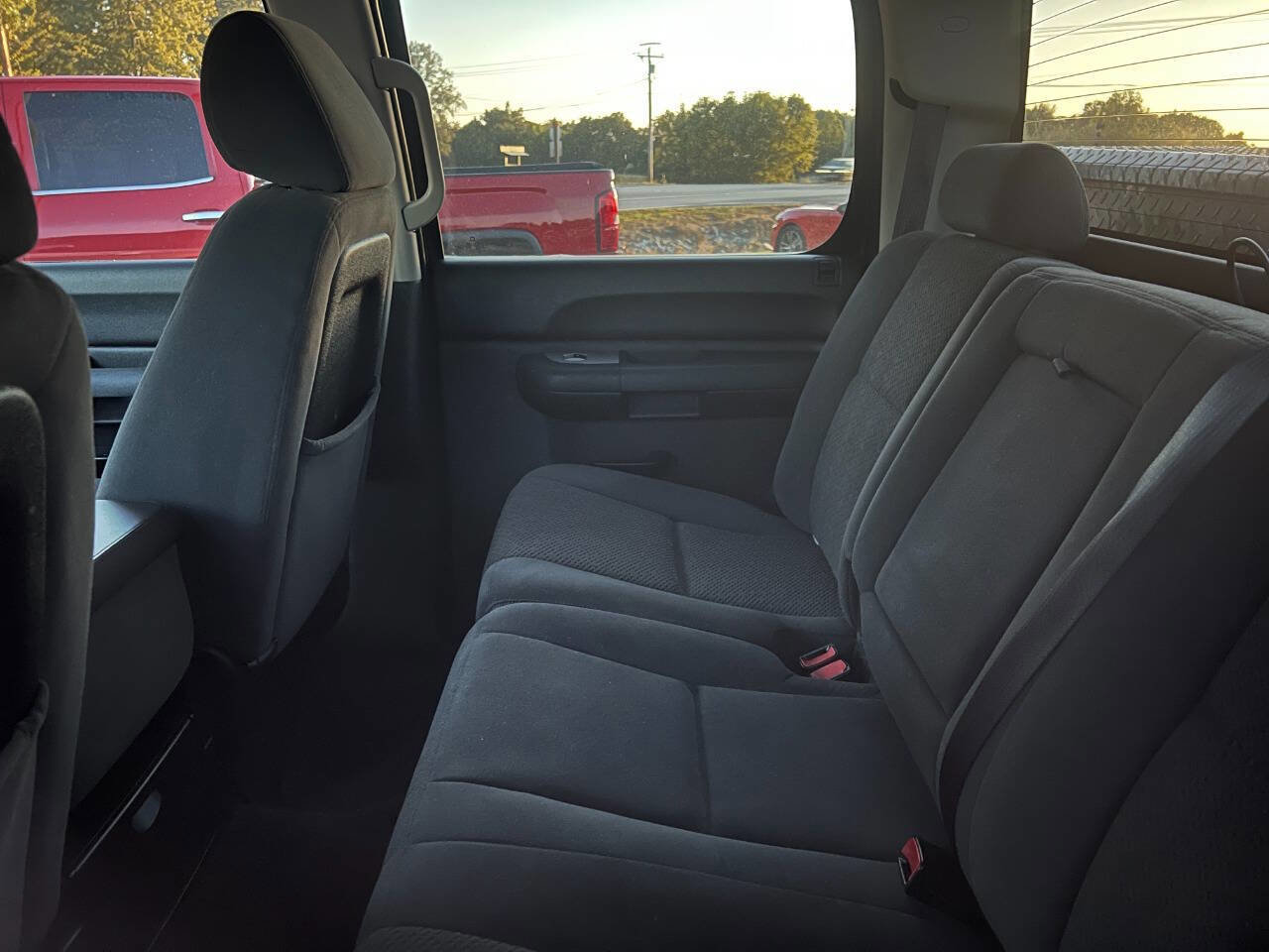Used 2007 Chevrolet Silverado 1500 LT w/ 1LT Convenience Package image 11