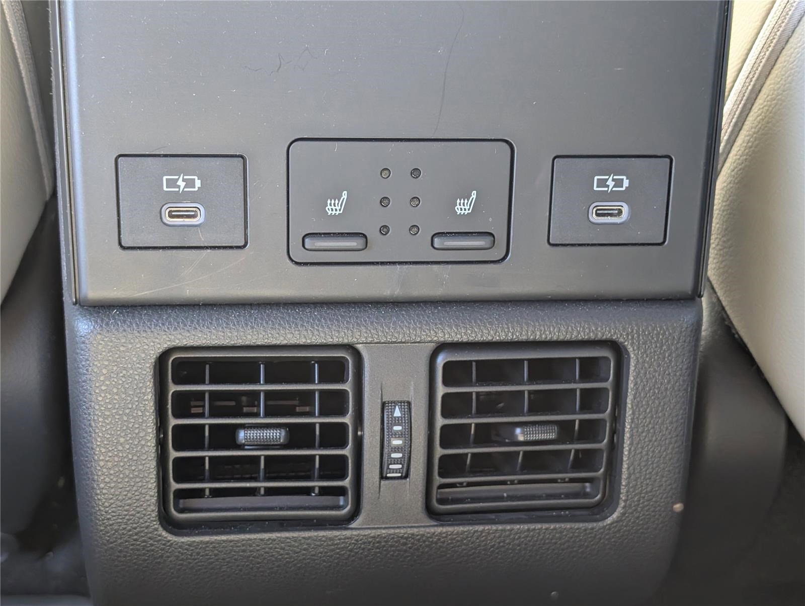 Used 2024 Toyota bZ4X Limited image 16