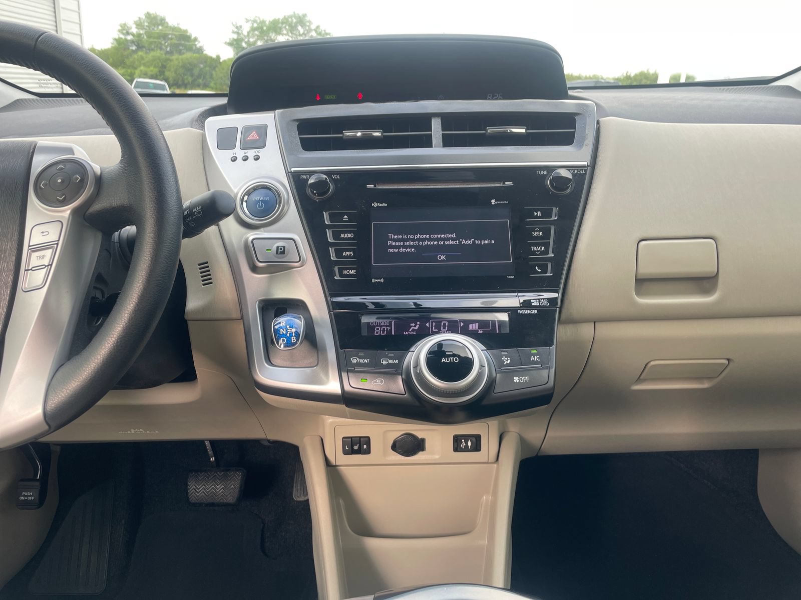 Used 2017 Toyota Prius V Four FWD image 17