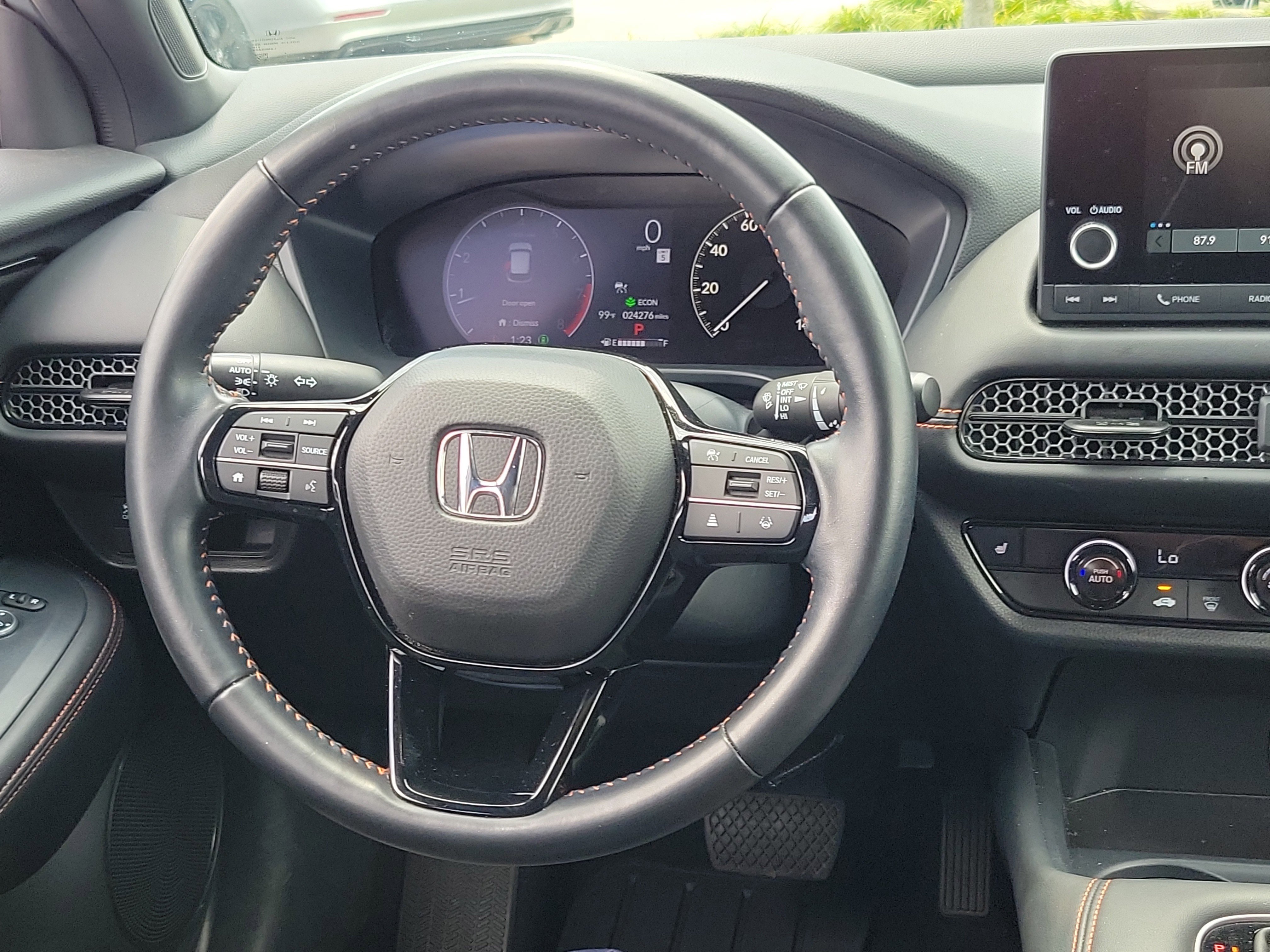Used 2025 Honda HR-V Sport image 18