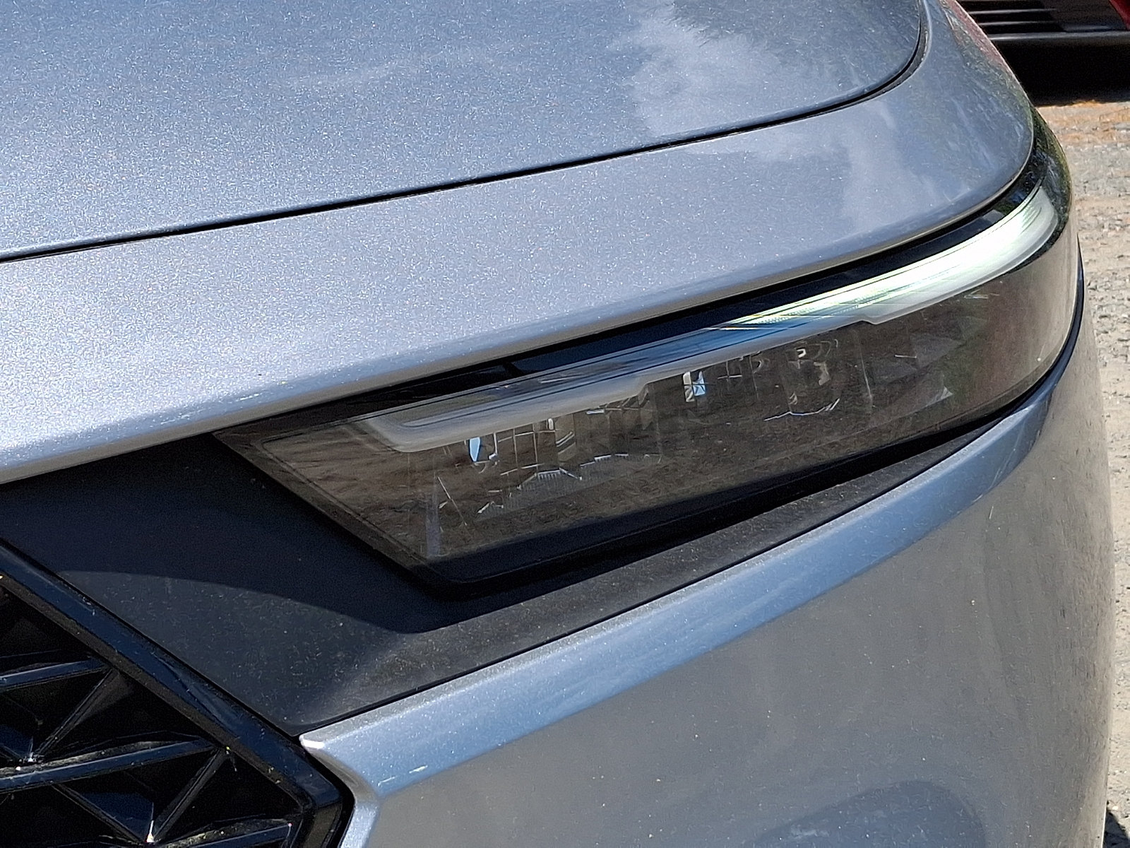 Used 2023 Honda Accord EX image 9