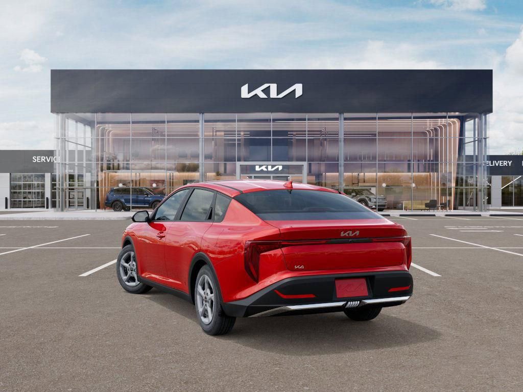 New 2025 Kia K4 FWD image 4