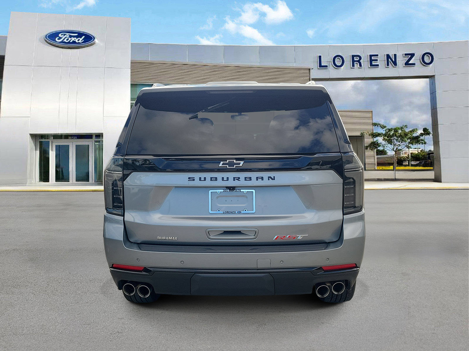 Used 2025 Chevrolet Suburban RST w/ Comfort Package RWD image 7