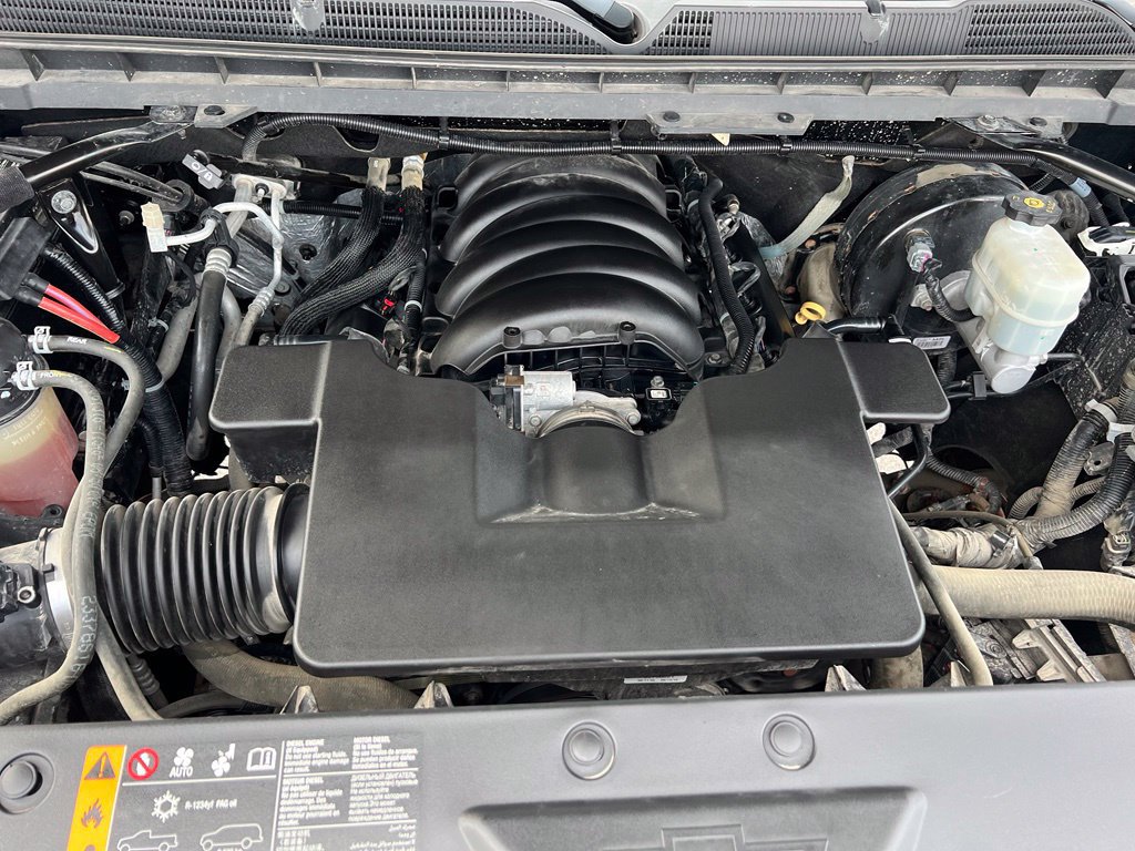 Used 2018 Chevrolet Silverado 1500 LT w/ All Star Edition AWD/4WD image 40