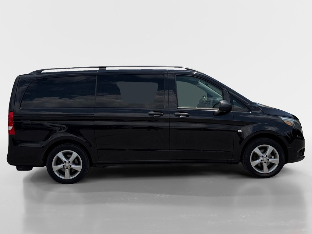 Used 2016 Mercedes-Benz Metris Passenger image 5