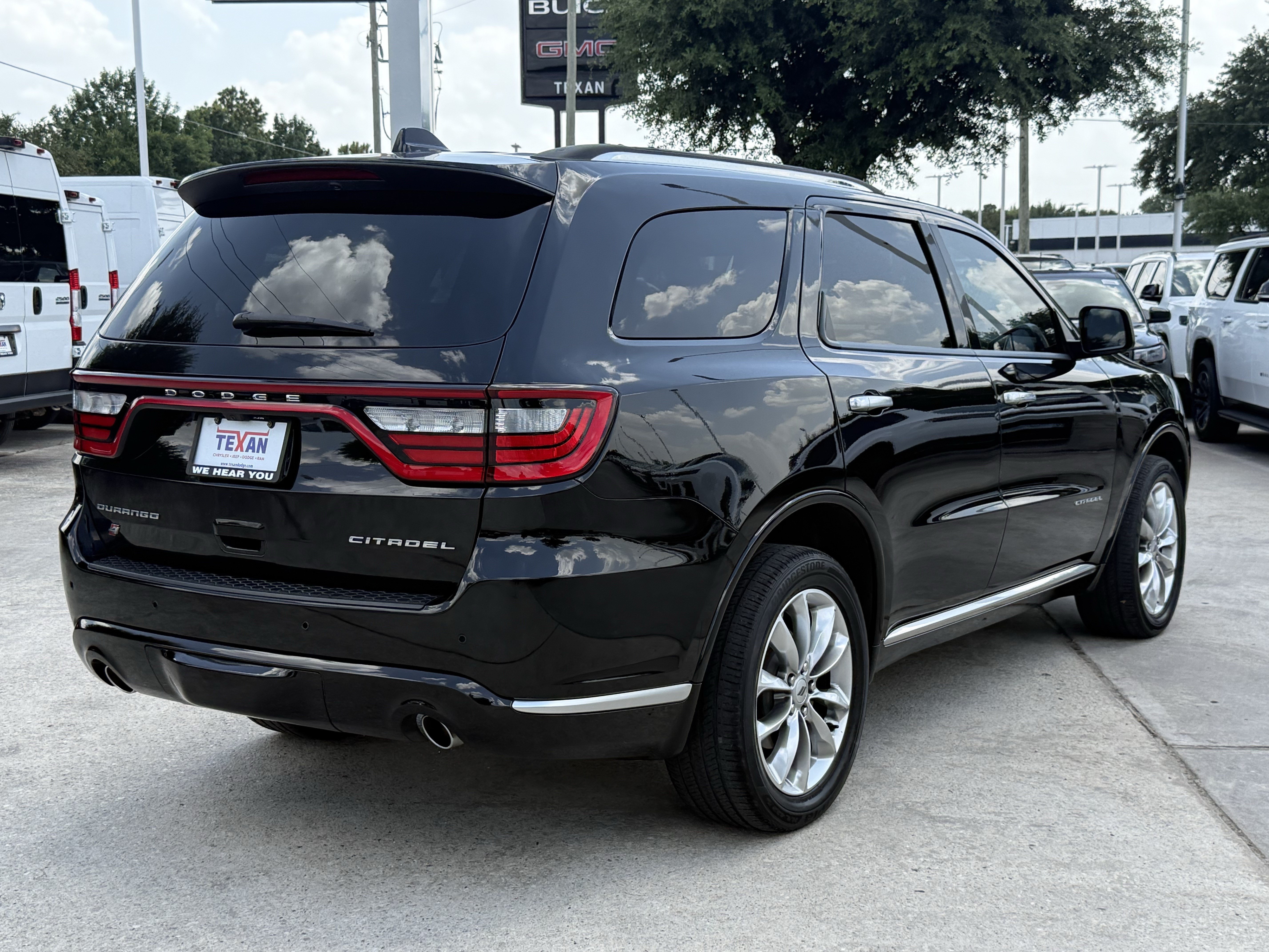 Used 2023 Dodge Durango Citadel AWD/4WD image 5