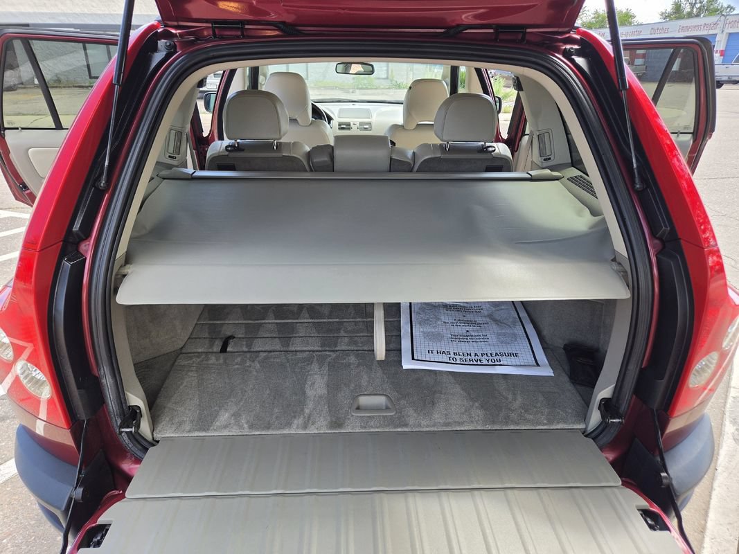 Used 2004 Volvo XC90 T6 AWD/4WD image 10