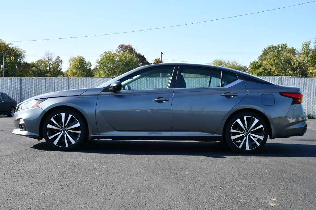 Used 2022 Nissan Altima 2.5 SR FWD image 4