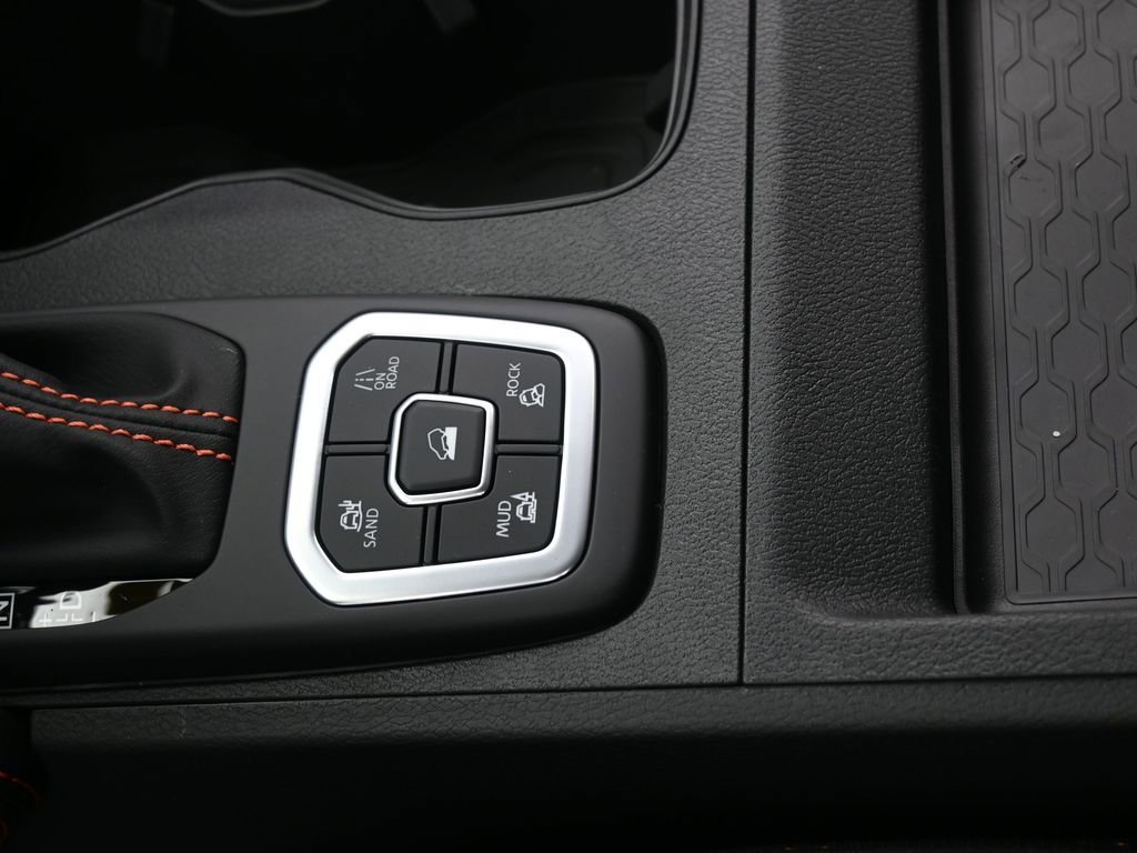 New 2026 Nissan Frontier PRO-4X w/ Tow Package image 23