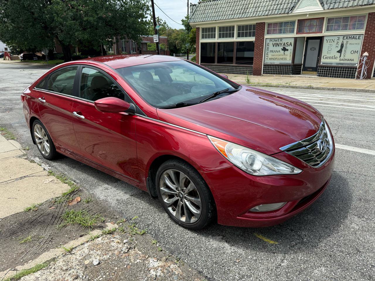 Used 2011 Hyundai Sonata SE FWD image 7