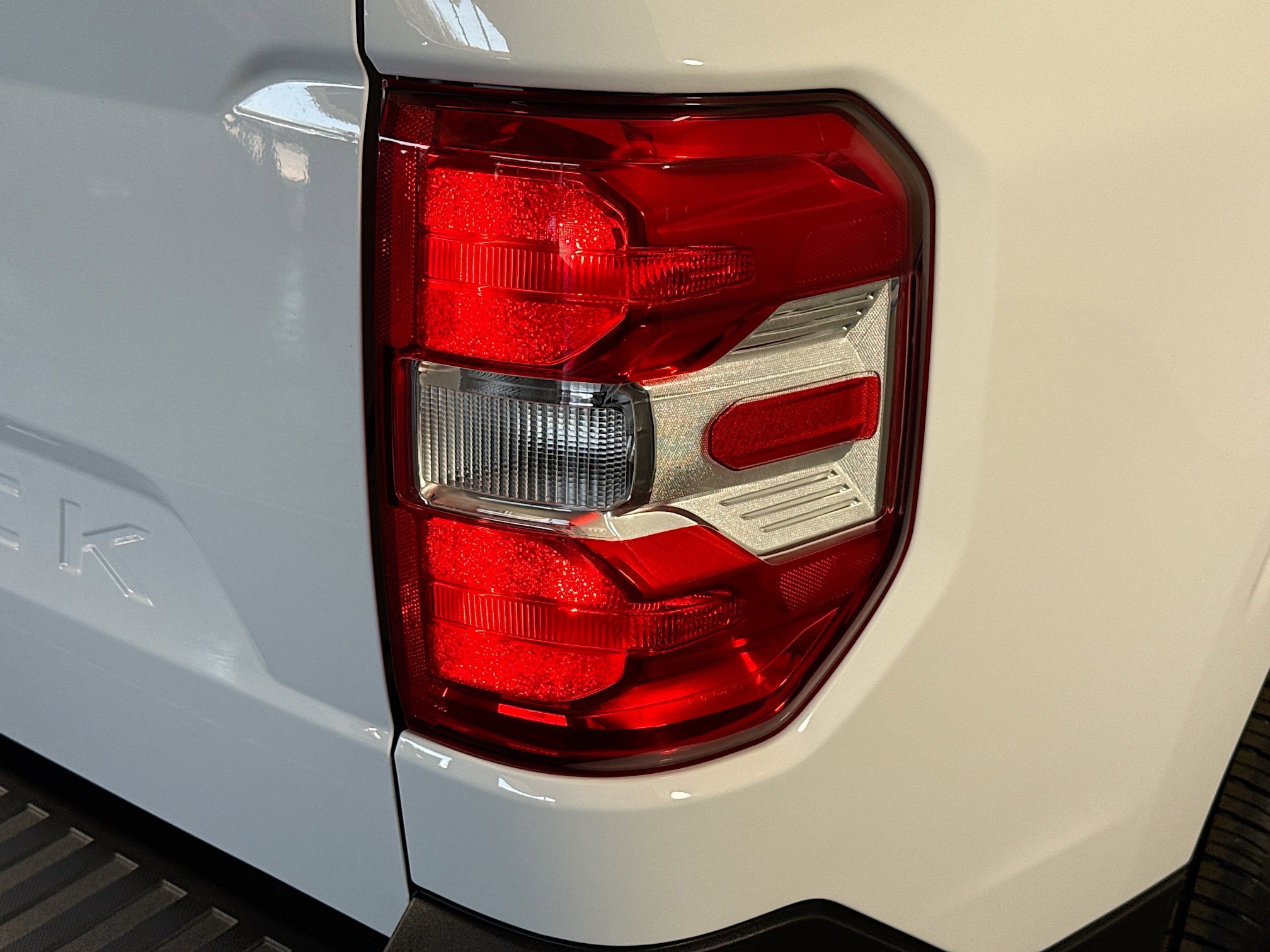 Used 2022 Ford Maverick XL image 33