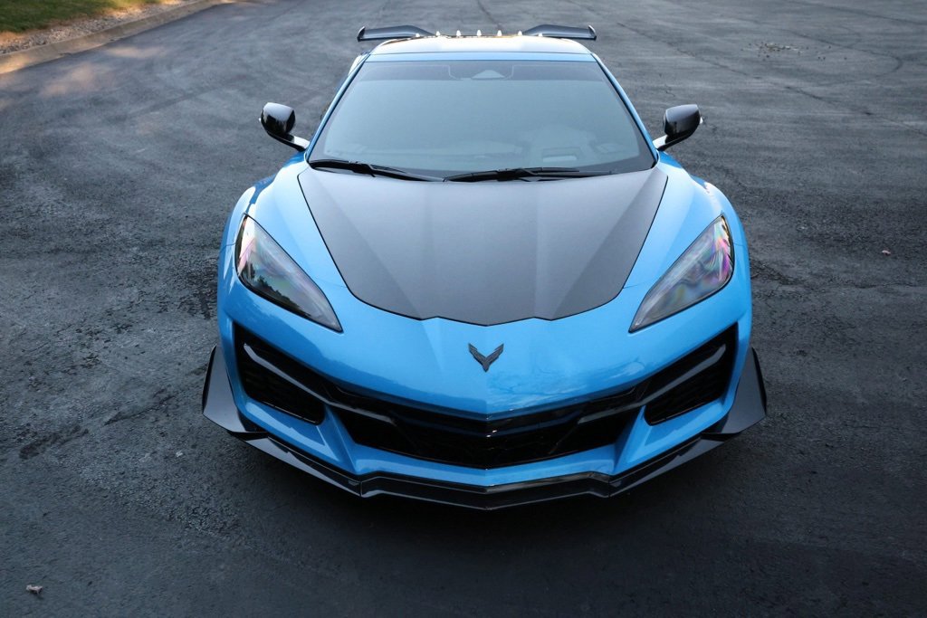 Used 2025 Chevrolet Corvette Z06 w/ Stealth Interior Trim Package image 48