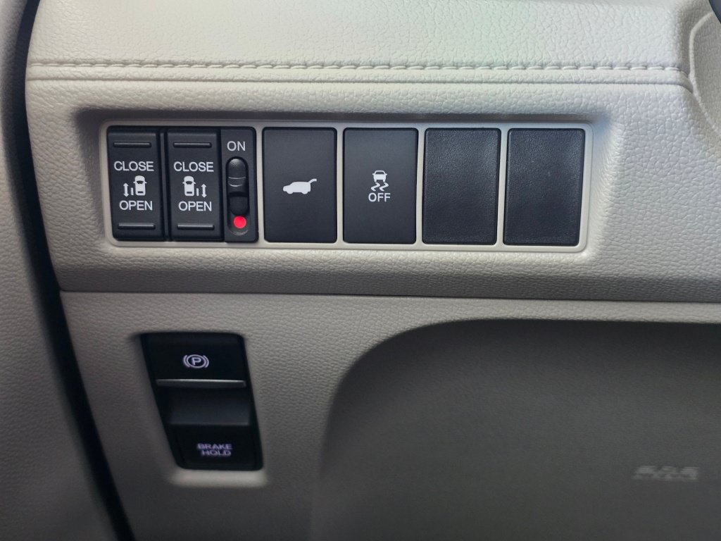 Used 2025 Honda Odyssey EX-L image 25