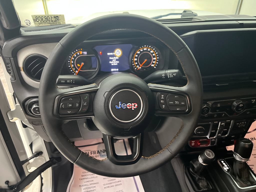 Used 2024 Jeep Gladiator Sport AWD/4WD image 17