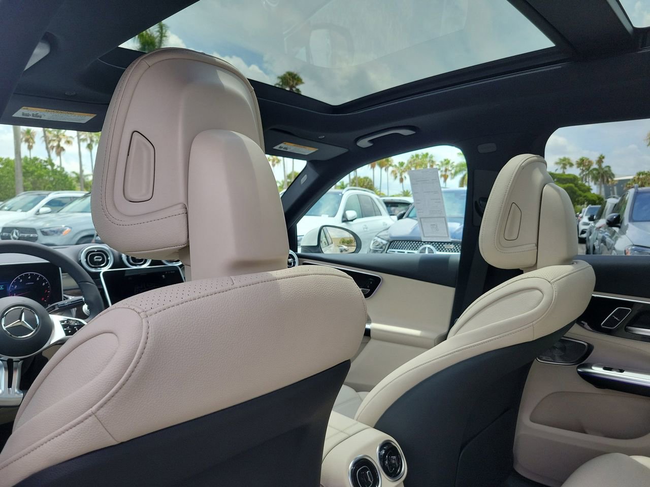 New 2026 Mercedes-Benz GLC 300 image 12