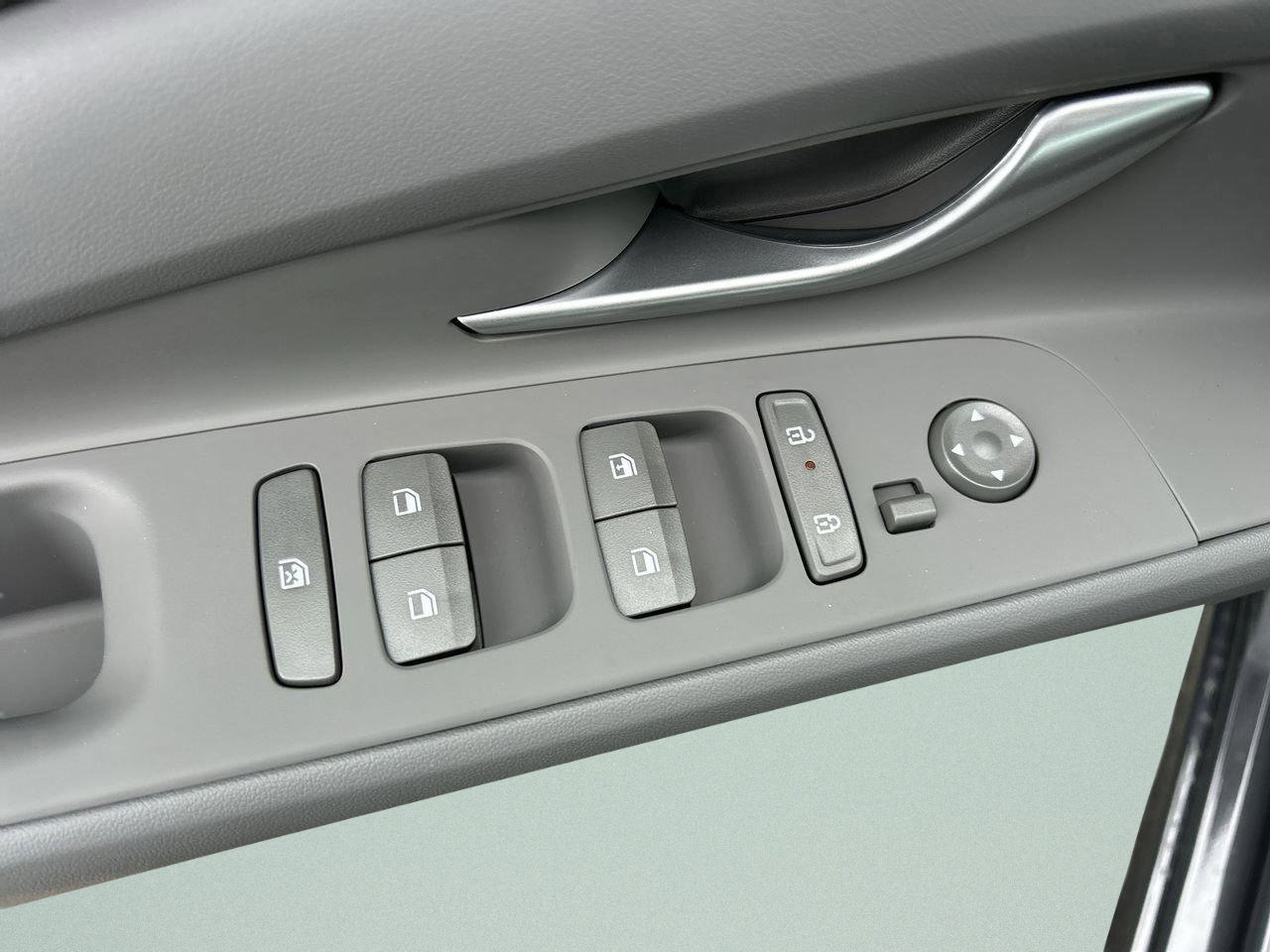 New 2026 Hyundai Elantra SEL Sport Premium FWD image 23