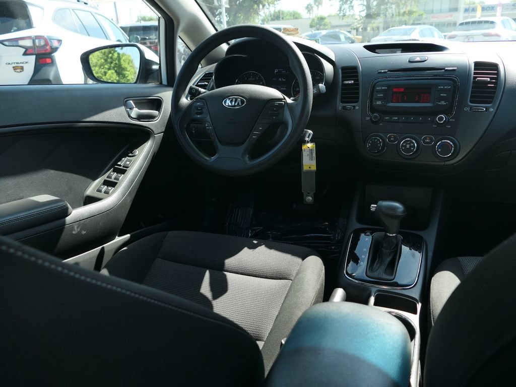 Used 2017 Kia Forte LX FWD image 23