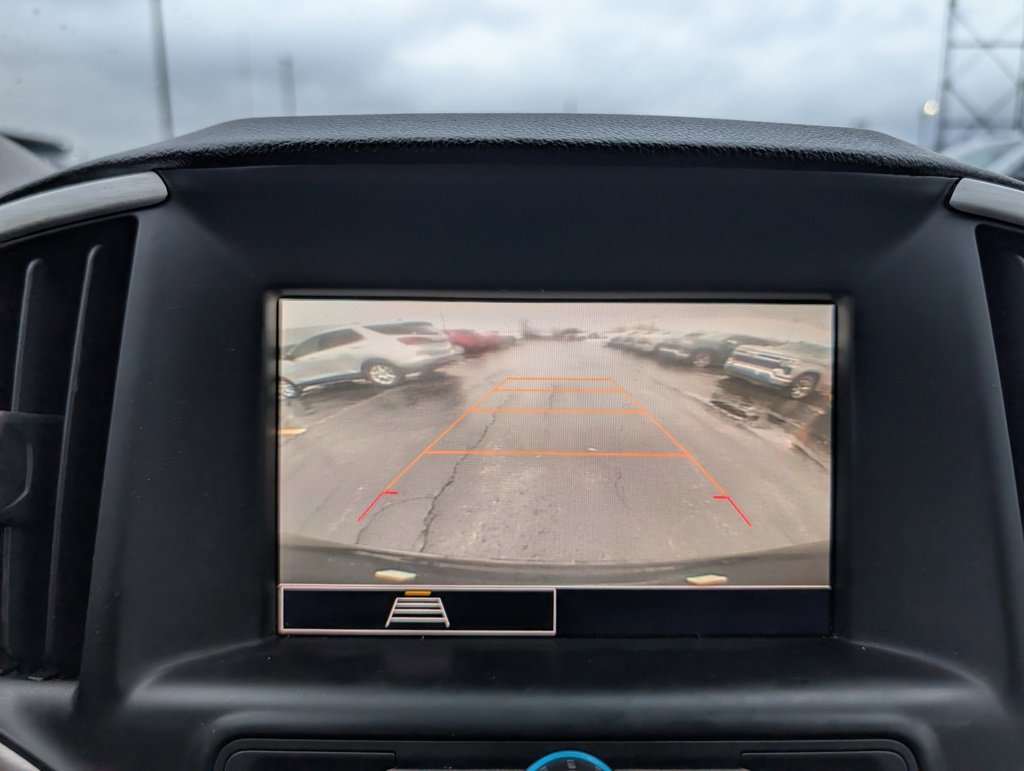 Used 2024 GMC Terrain SLE w/ Driver Convenience Package image 15