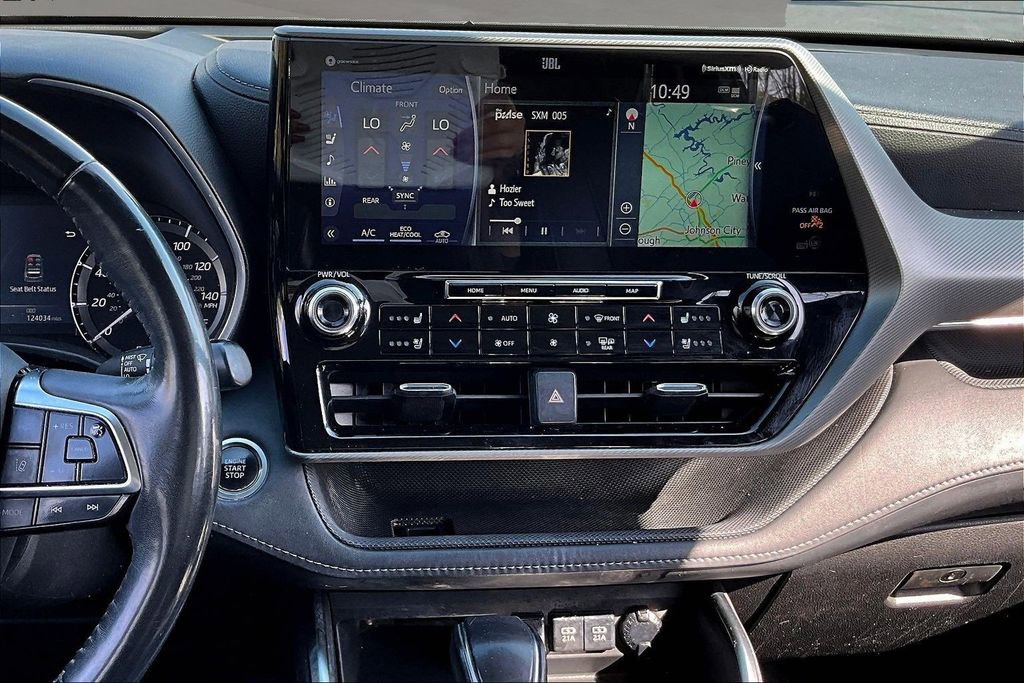 Used 2021 Toyota Highlander Platinum AWD/4WD image 6