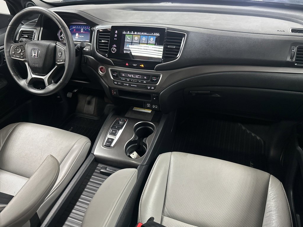 Used 2023 Honda Passport EX-L image 12