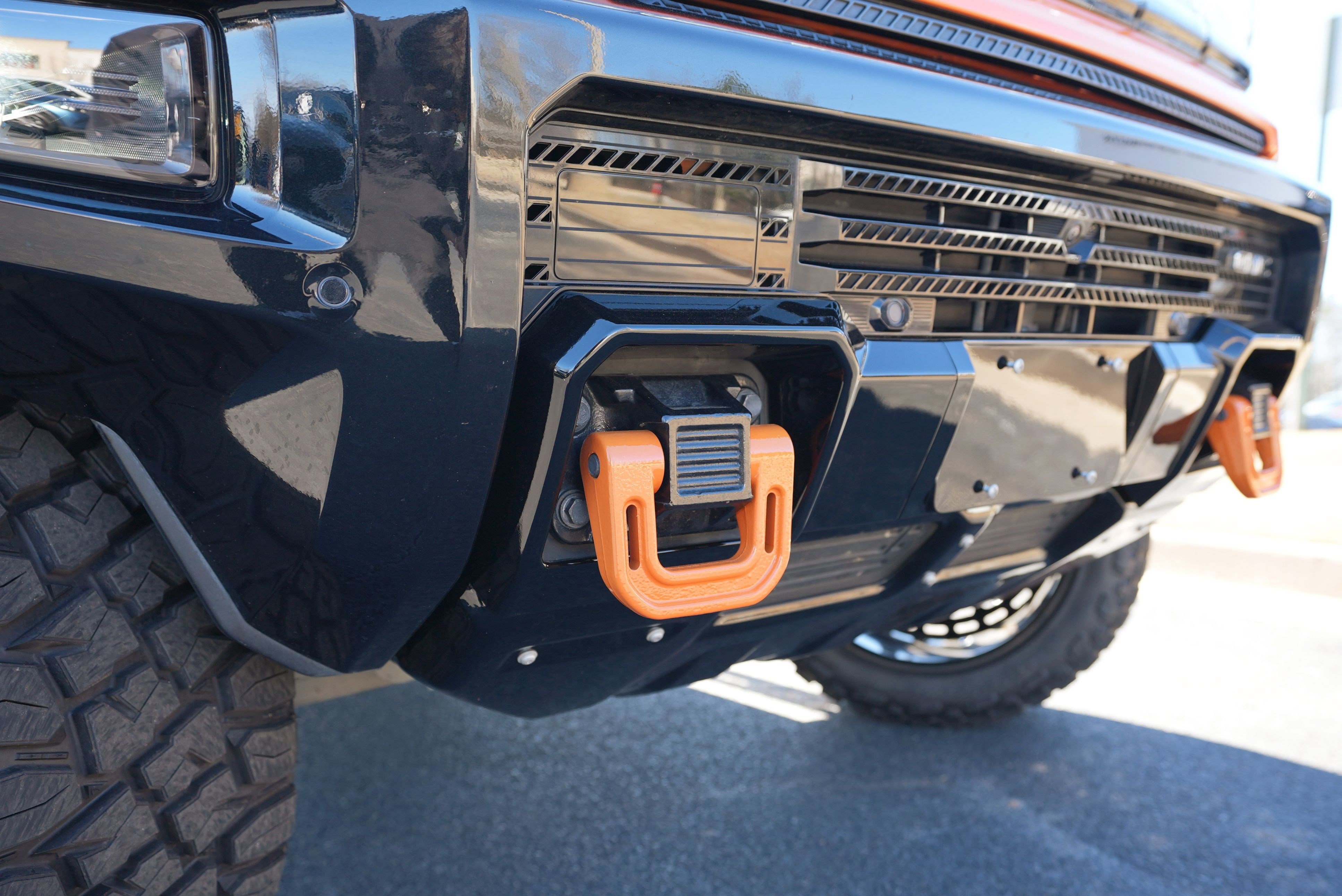 Used 2024 GMC Hummer EV 3X w/ LPO, Illumination Package image 35