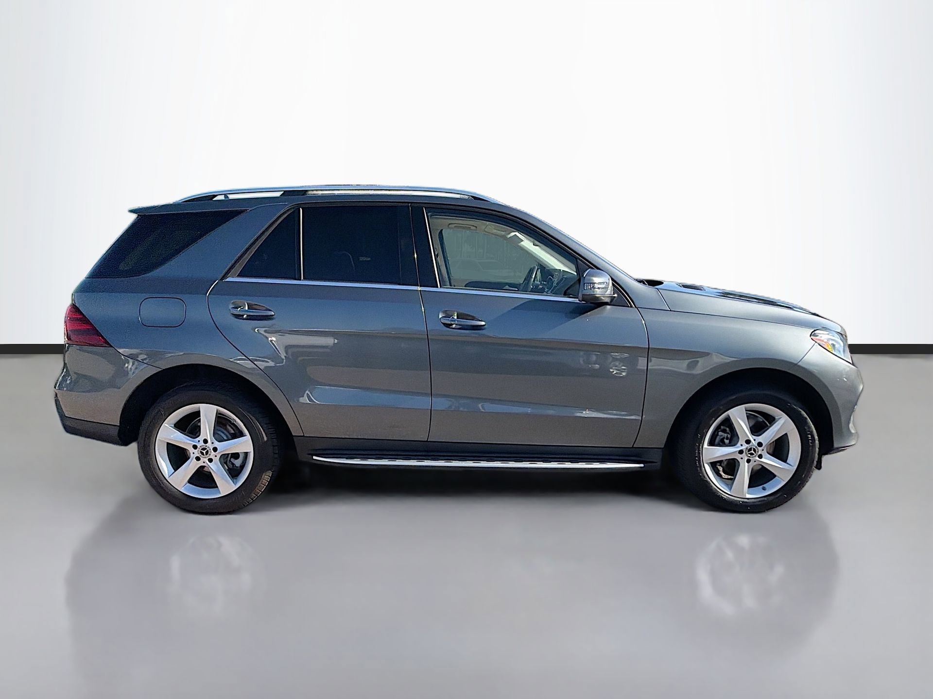 Used 2018 Mercedes-Benz GLE 350 image 3