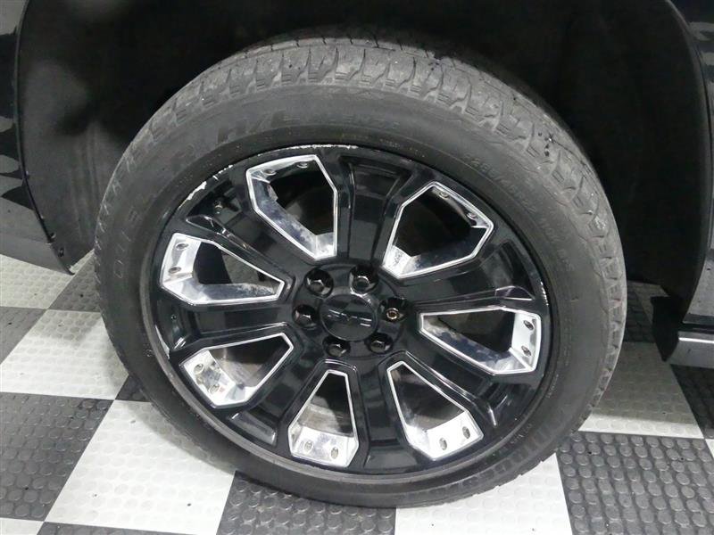 Used 2019 GMC Yukon Denali w/ Denali Ultimate Package AWD/4WD image 16