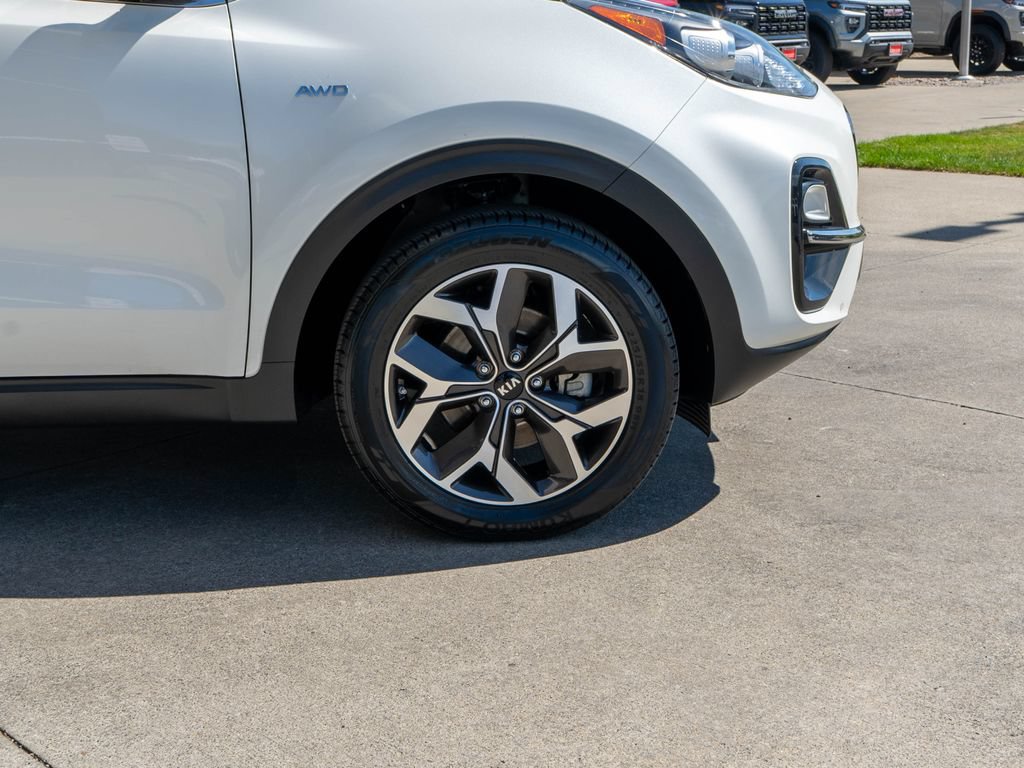 Used 2020 Kia Sportage EX w/ Option Group 15 AWD/4WD image 37