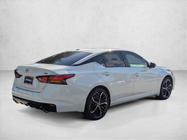 New 2025 Nissan Altima 2.5 SR w/ SR Premium Package FWD video 2