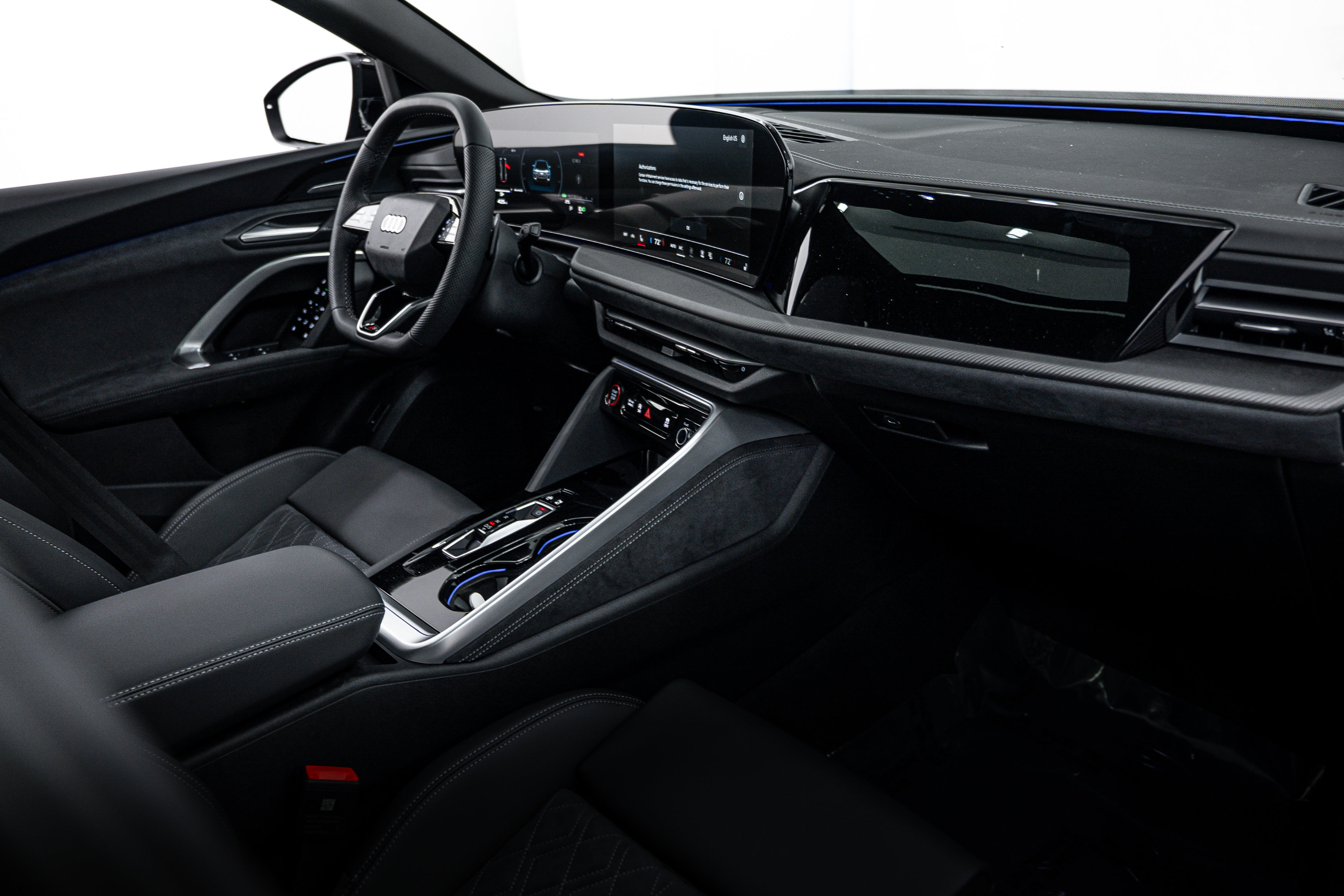 New 2025 Audi SQ5 Premium Plus image 12