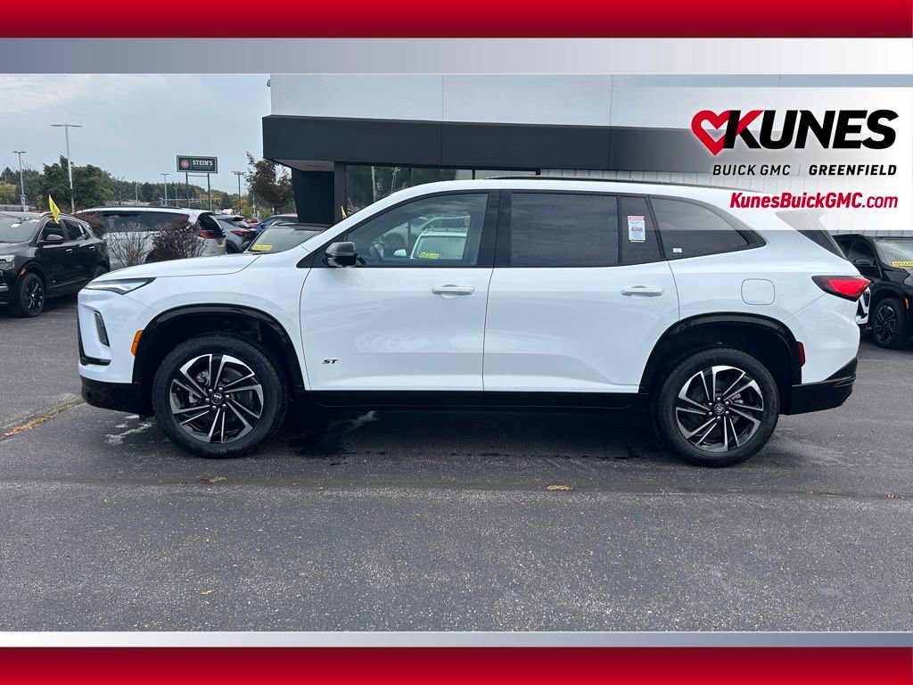 New 2026 Buick Enclave Sport Touring w/ LPO, Floor Liner Package image 5