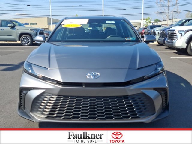 Certified 2025 Toyota Camry SE FWD image 2