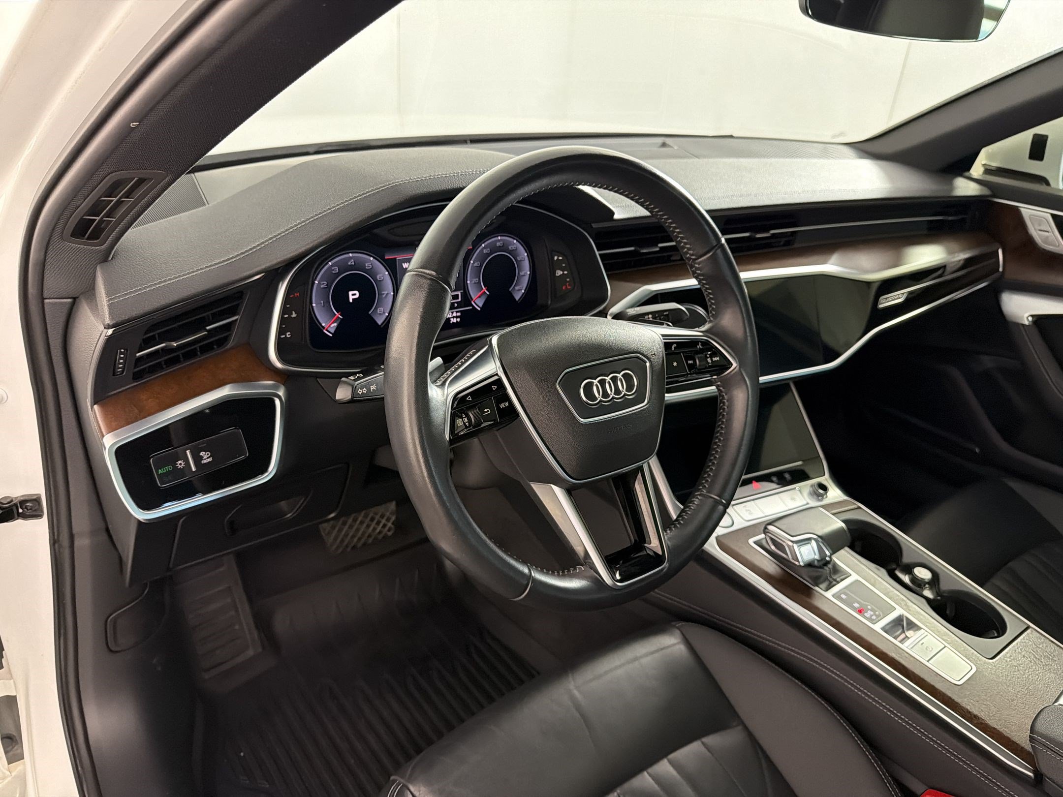 Used 2019 Audi A6 3.0T Premium Plus w/ Premium Plus Package AWD/4WD image 4