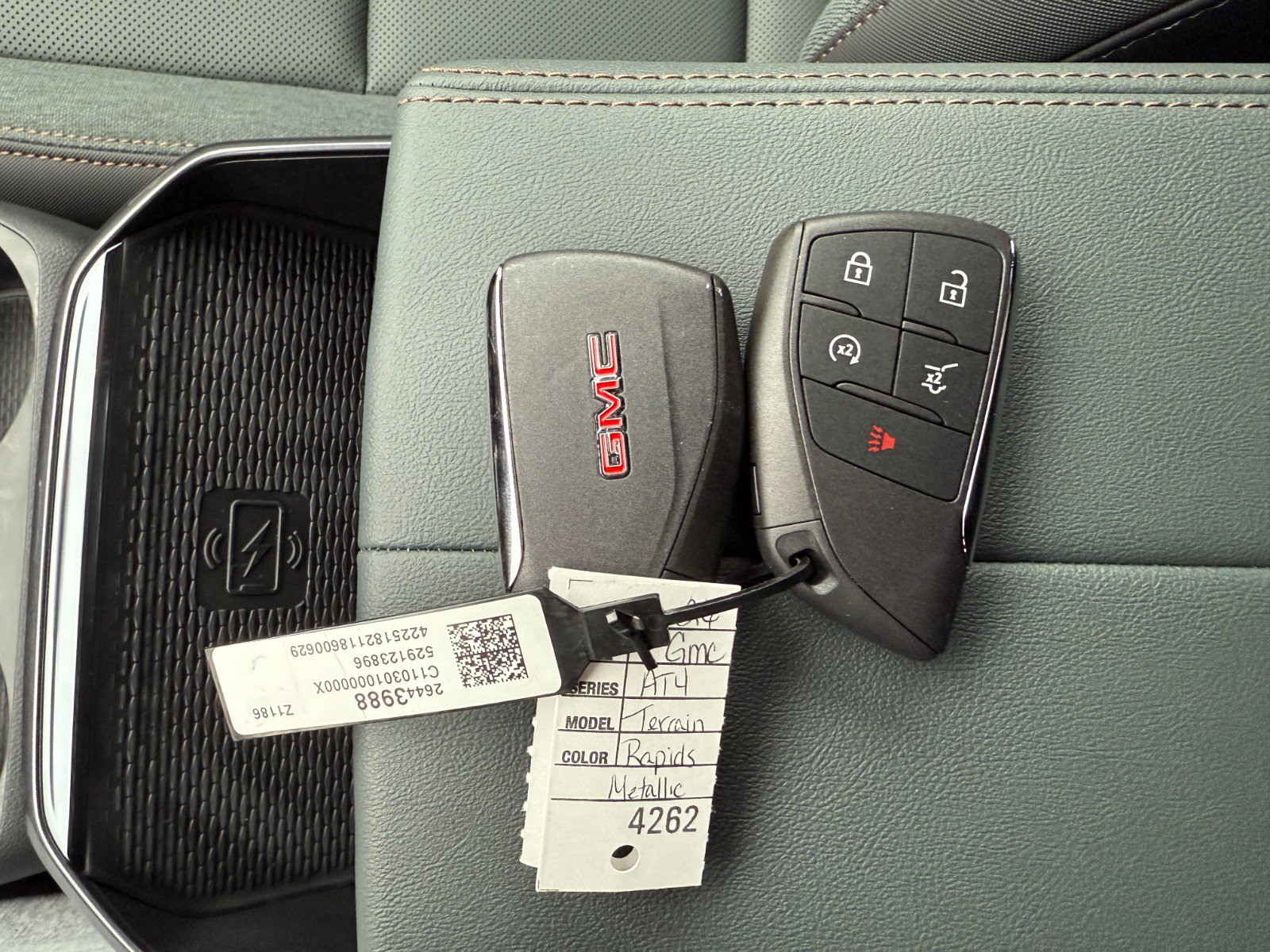 New 2026 GMC Terrain AT4 w/ LPO, Floor Liner Package AWD/4WD image 36