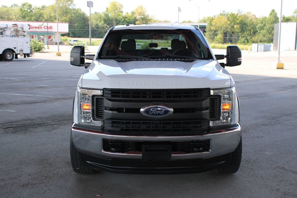 Used 2018 Ford F250 XL w/ Power Equipment Group AWD/4WD image 2