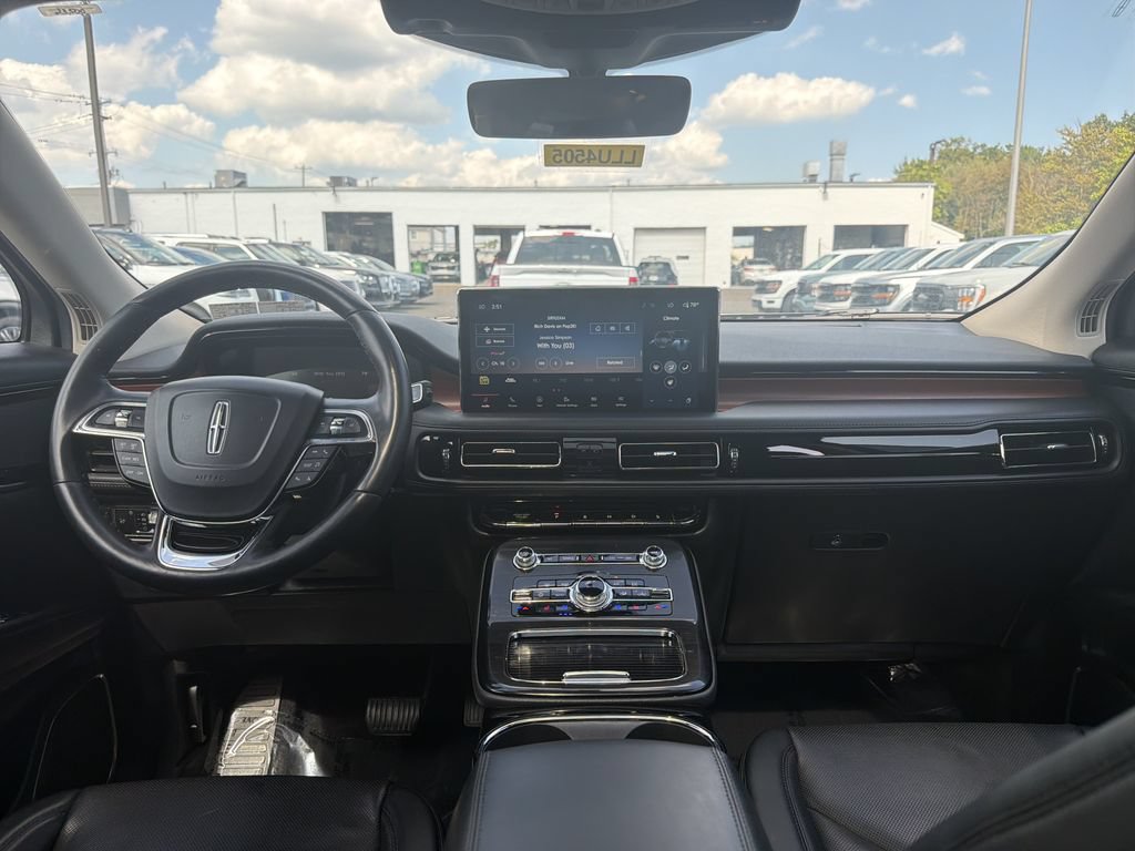 Certified 2023 Lincoln Nautilus Reserve AWD/4WD image 19