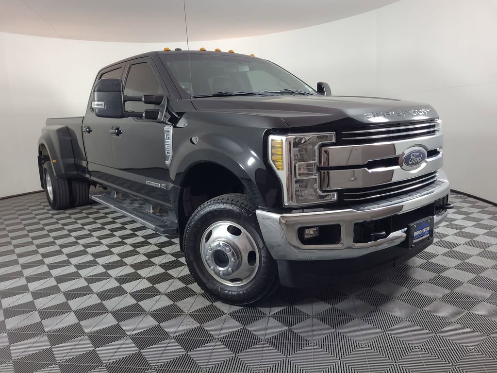 Used 2018 Ford F350 Lariat image 1