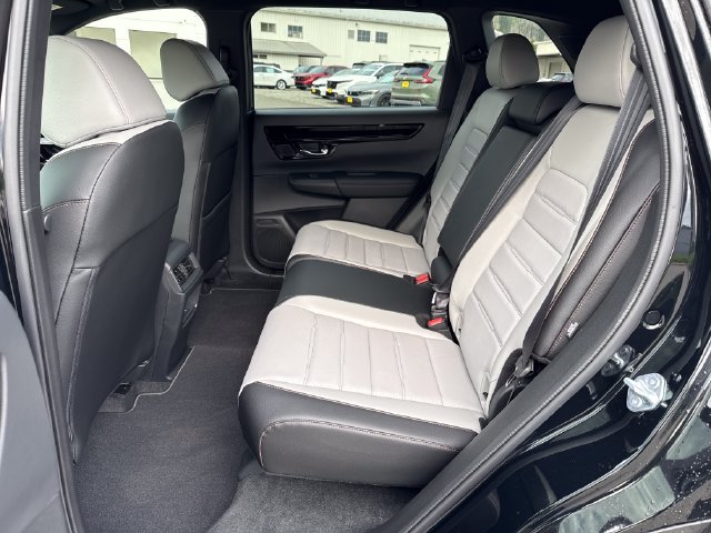 Certified 2026 Honda CR-V Sport Touring image 16