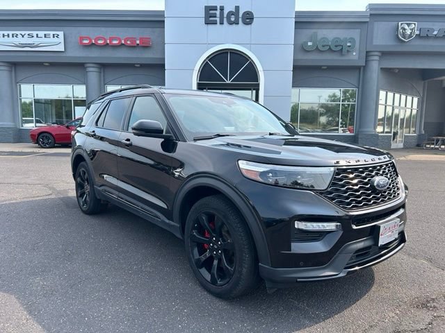 Used 2023 Ford Explorer ST w/ Technology Package
