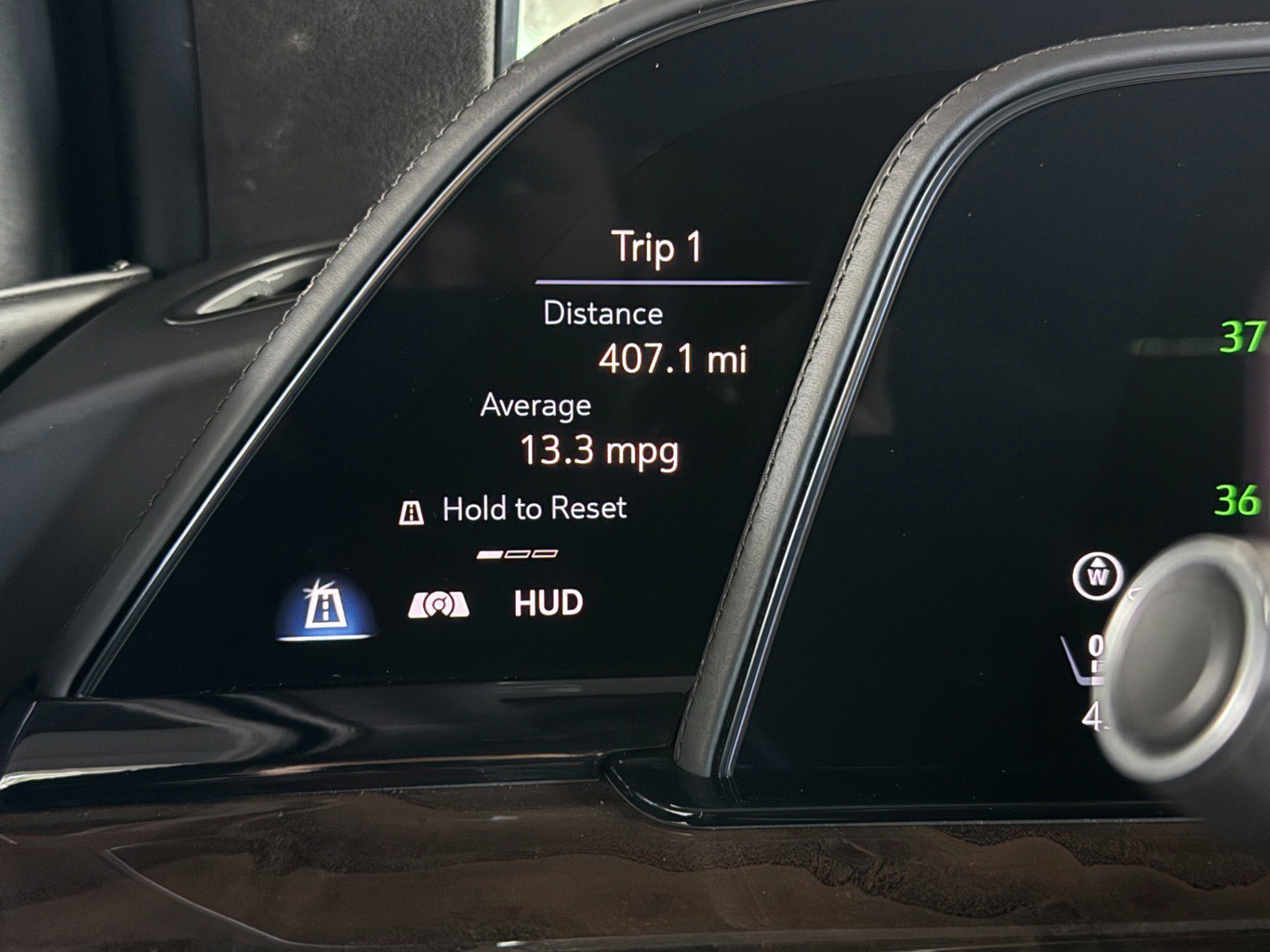 Used 2021 Cadillac Escalade Sport Platinum AWD/4WD image 36