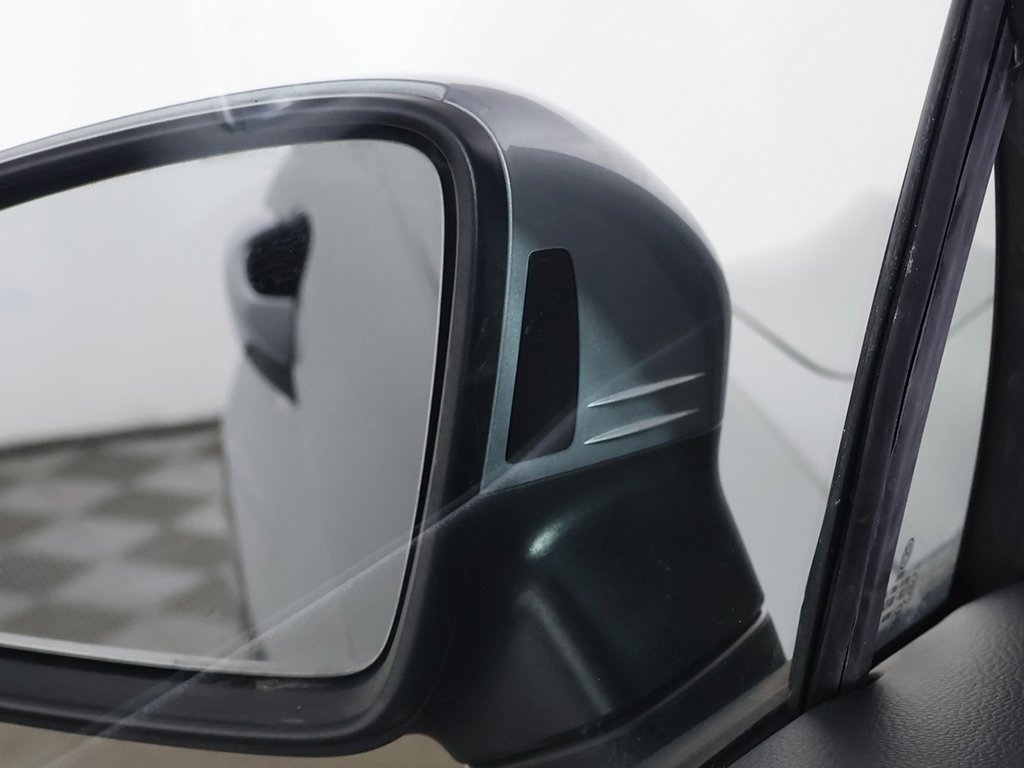 Used 2024 Volkswagen Tiguan SE image 36