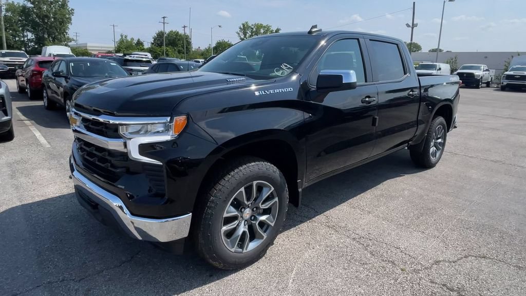 New 2026 Chevrolet Silverado 1500 LT AWD/4WD image 6