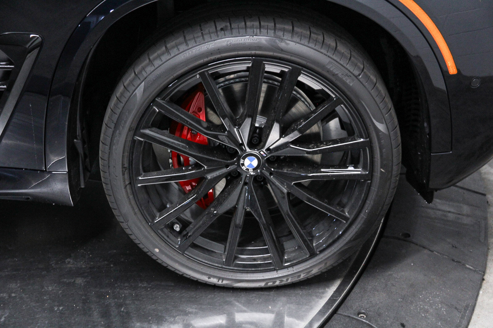 New 2026 BMW X5 sDrive40i RWD image 9