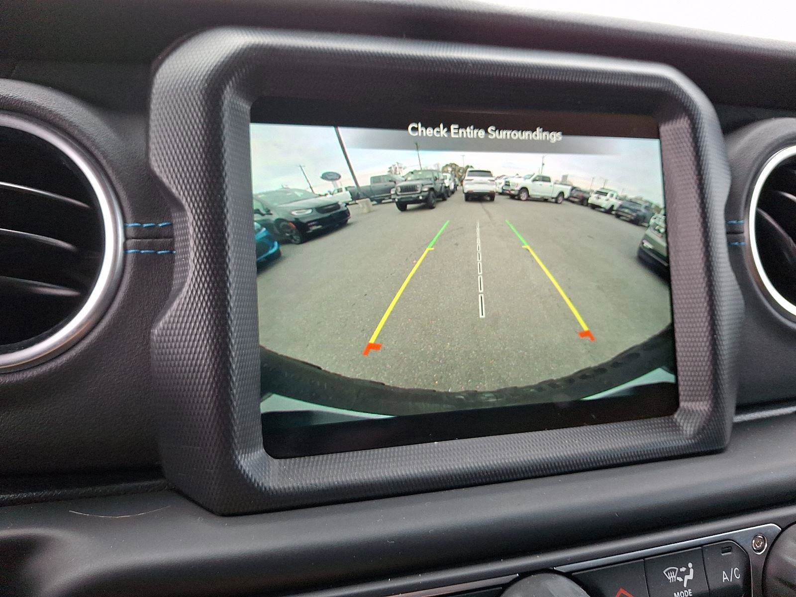 Used 2022 Jeep Wrangler Unlimited Rubicon 4xe w/ Cold Weather Group image 17