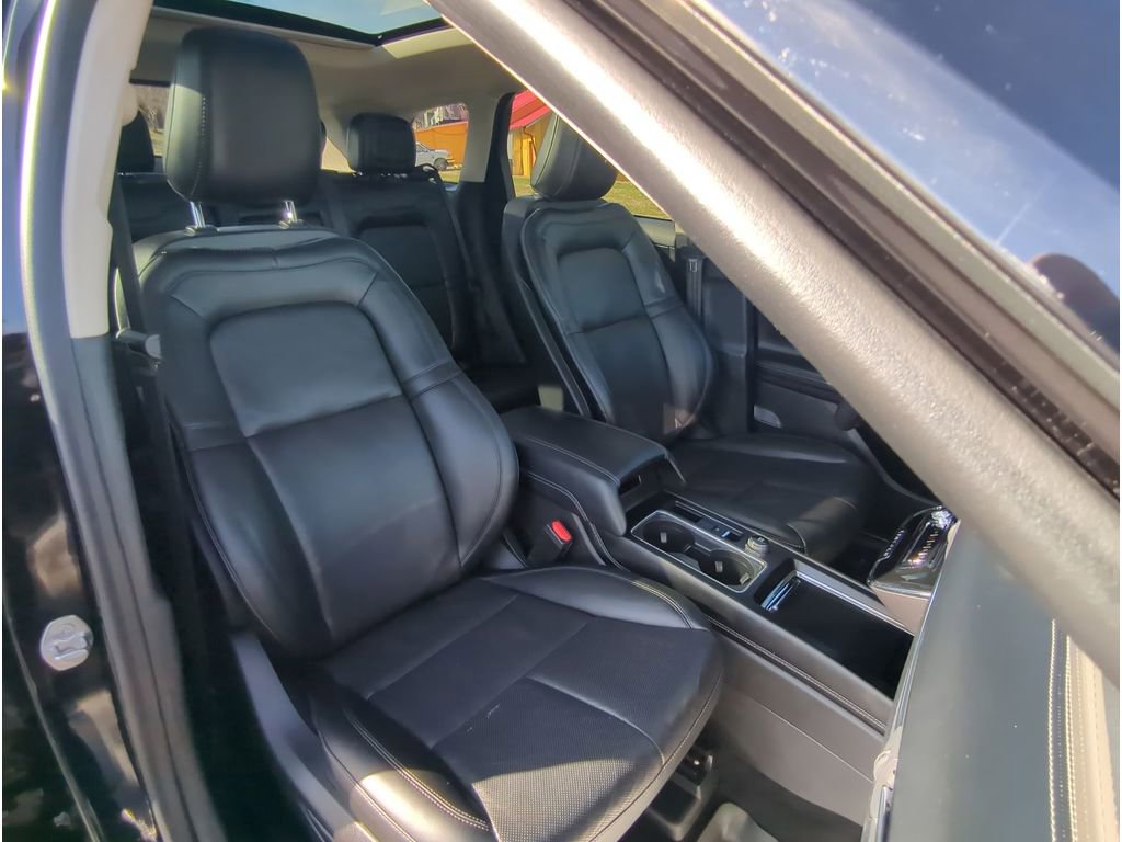 Used 2023 Lincoln Corsair Reserve w/ Equipment Group 201A image 30