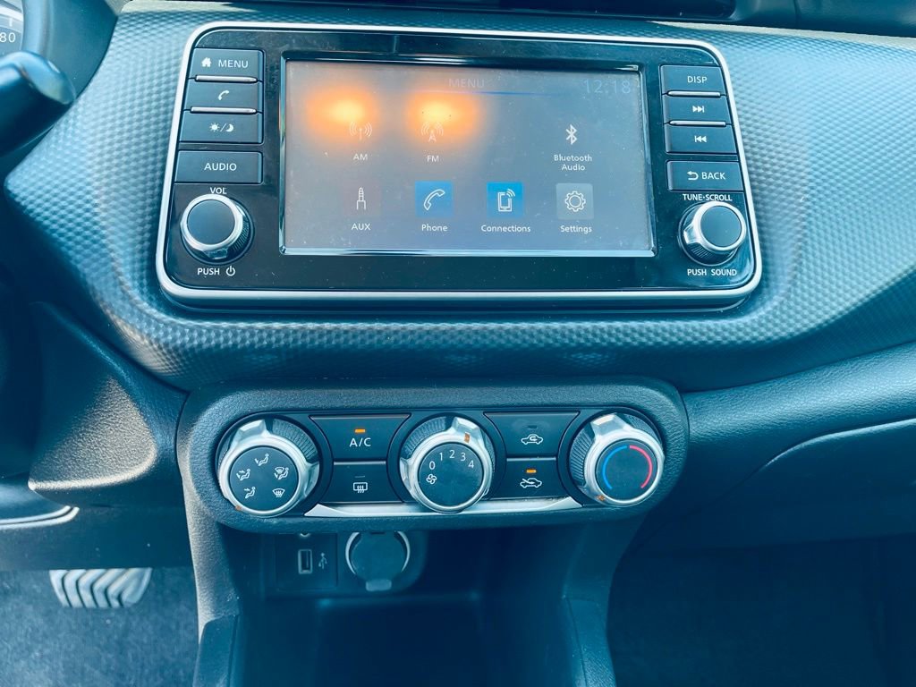 Used 2021 Nissan Kicks S FWD image 18